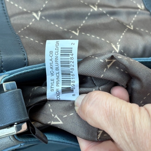 Vince Camuto leather crossbody - Picture 9 of 11